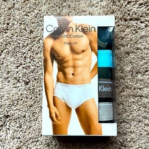 NWT 4pack black Calvin Klein briefs size 2XL